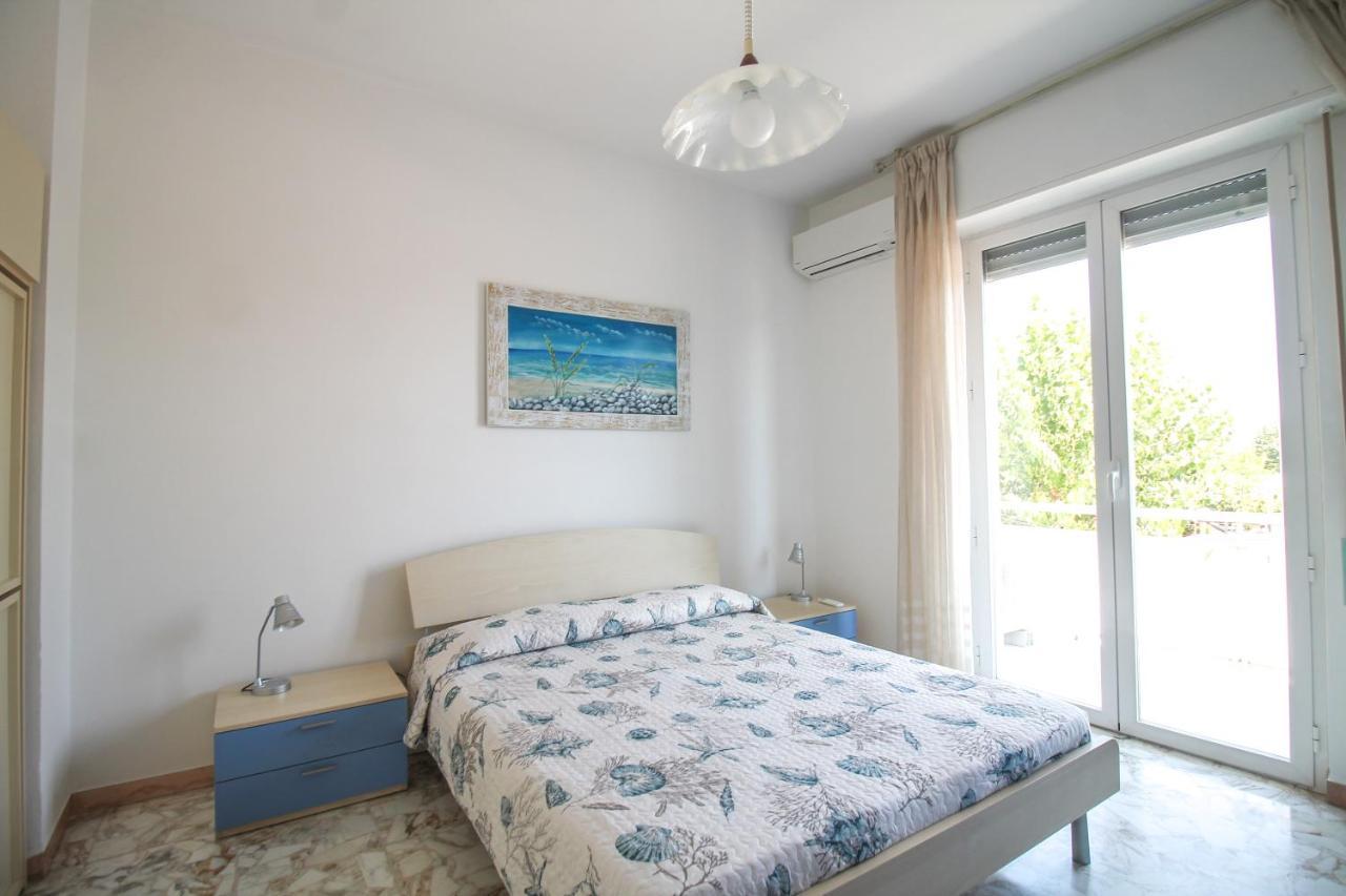 Residence Riviera アルベンガ エクステリア 写真